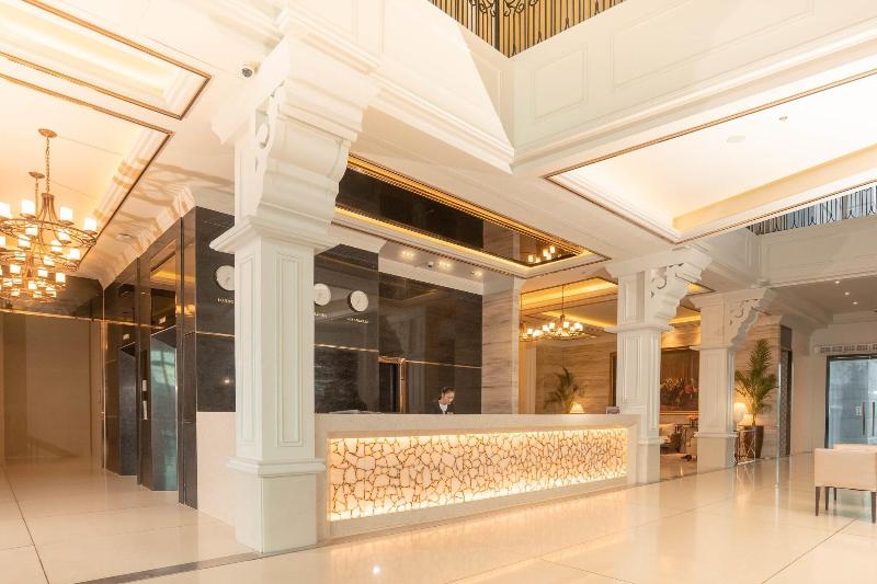 The Monarch Hotel image