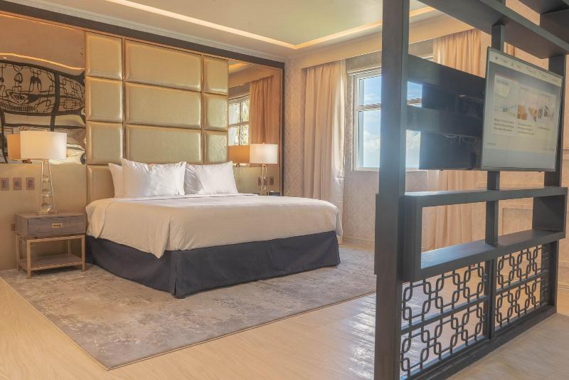 The Monarch Hotel image