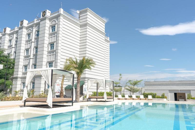The Monarch Hotel image