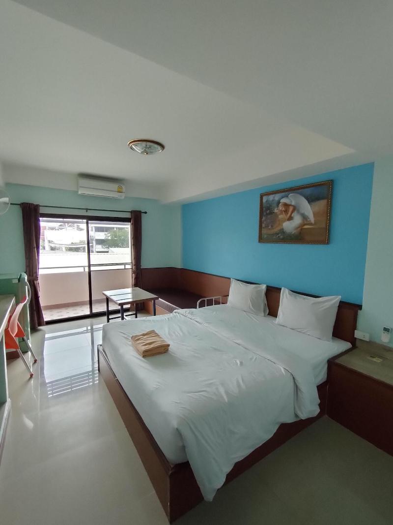 Thorada Place image