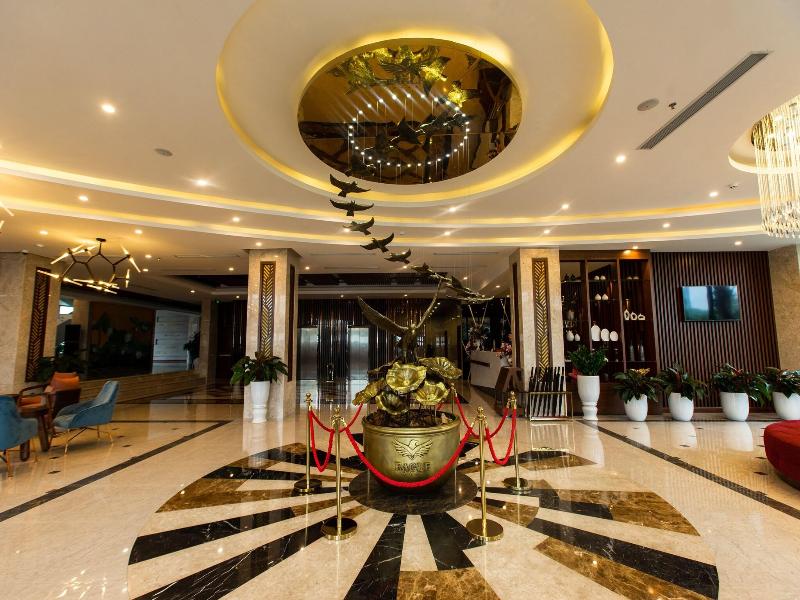Eagle Hotel image