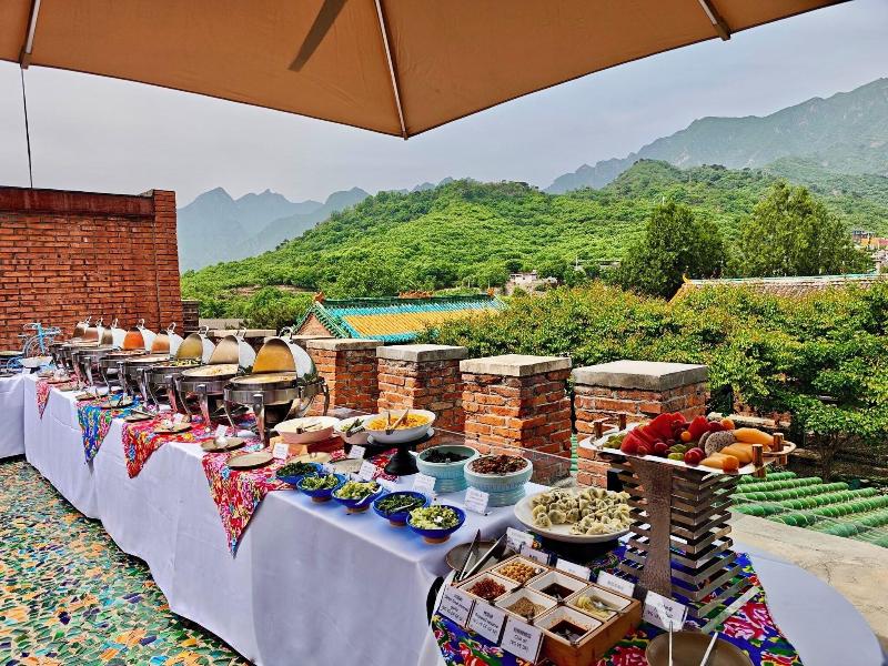 Brickyard Retreat At Mutianyu Great Wall image
