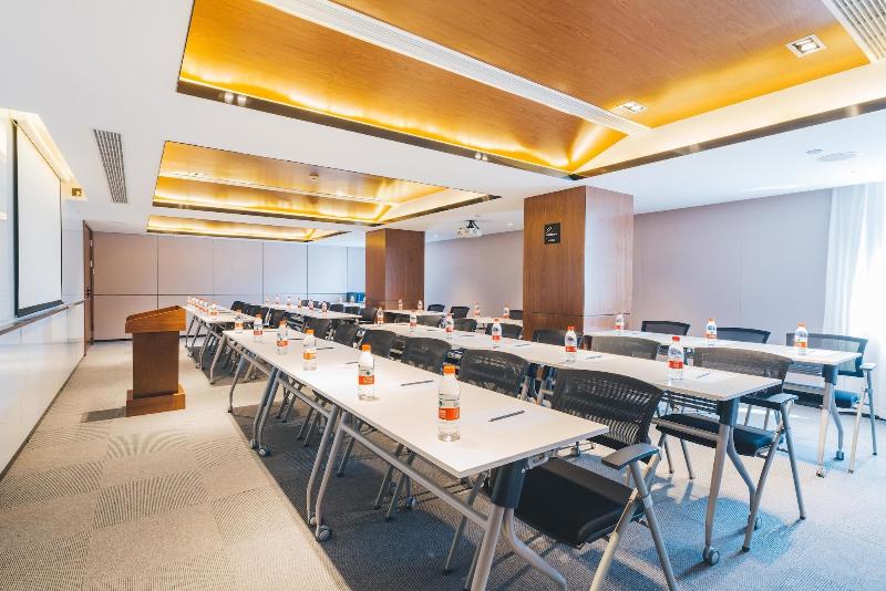 Atour Hotel Nanshan Science Park Keyuan Road Shenz image