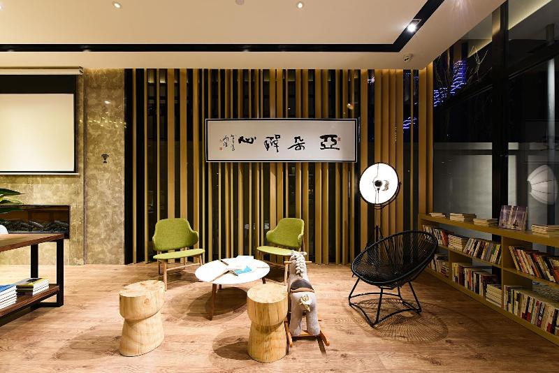 Atour Hotel Nanshan Science Park Keyuan Road Shenz image