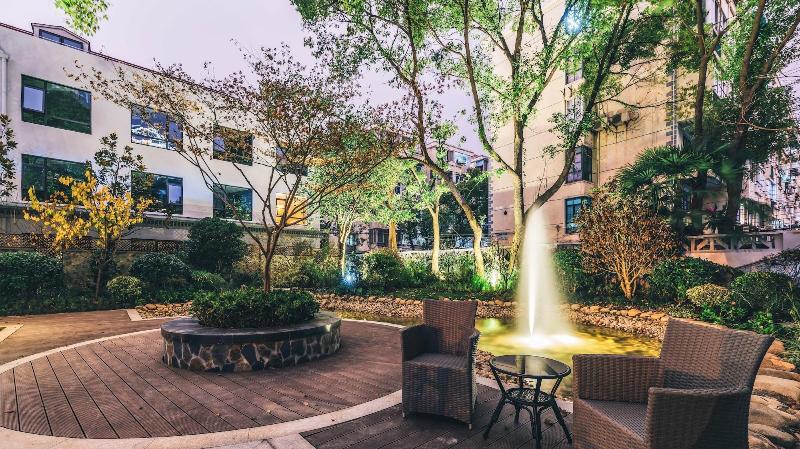 Atour Hotel Nanshan Science Park Keyuan Road Shenz image