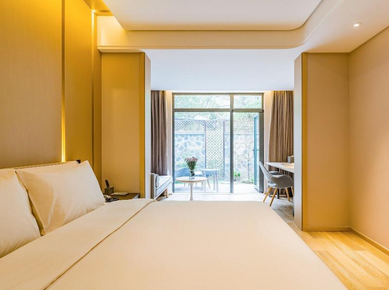 Atour Hotel Nanshan Science Park Keyuan Road Shenz image