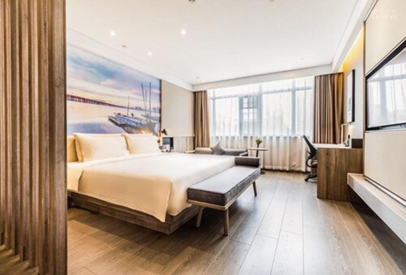 Atour Hotel Nanshan Science Park Keyuan Road Shenz image