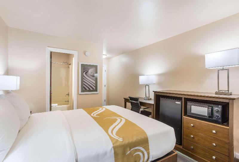 Quality Inn Pulaski image