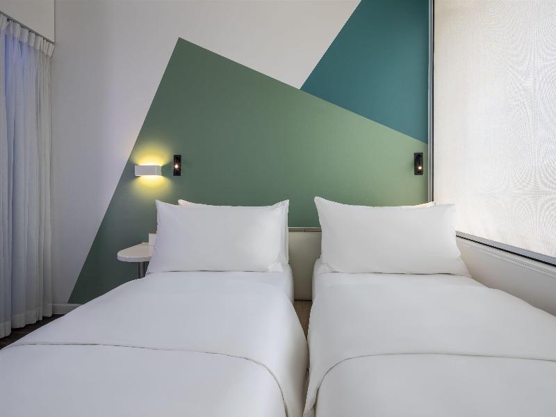 Tru by Hilton Nam Dinh City Centre image