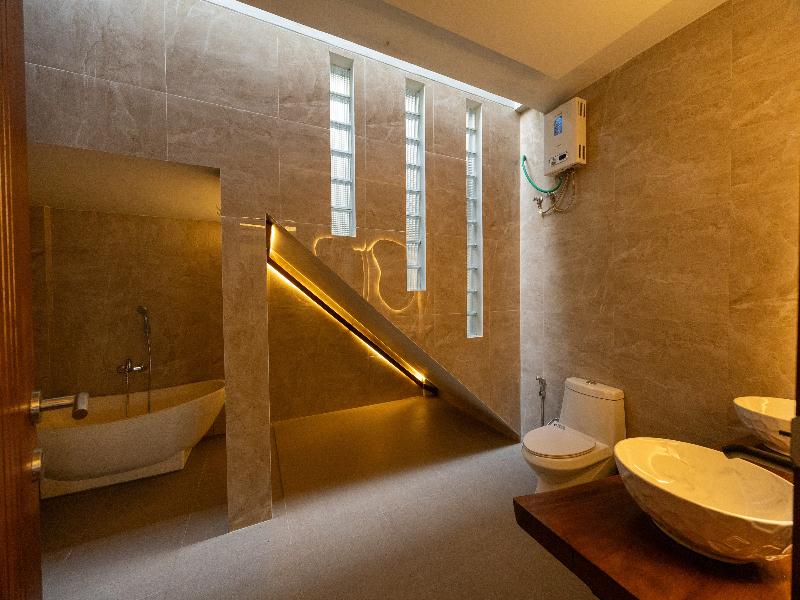 The Ocean Views Luxury Villas & Apartment by ZUZU image