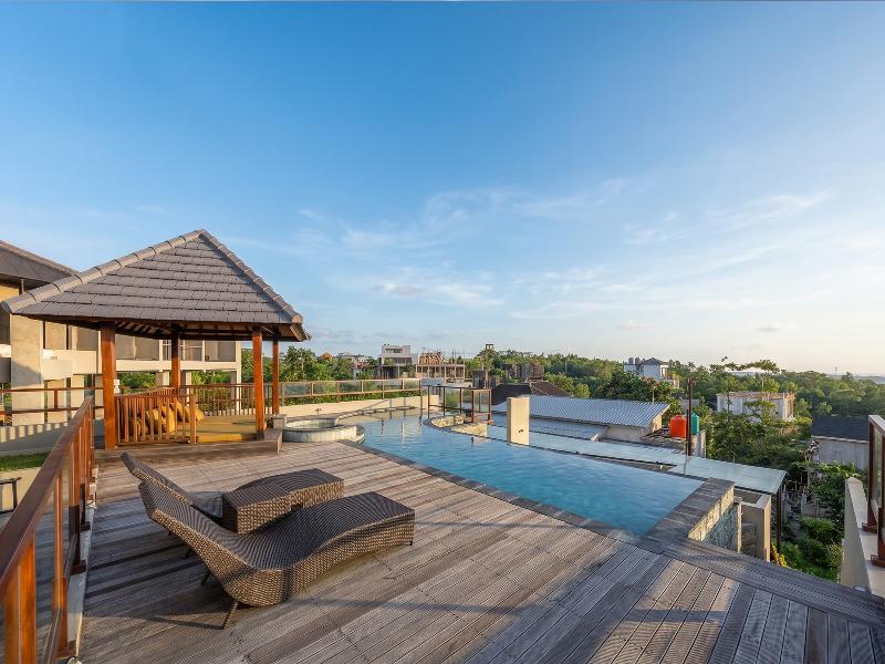 The Ocean Views Luxury Villas & Apartment by ZUZU image