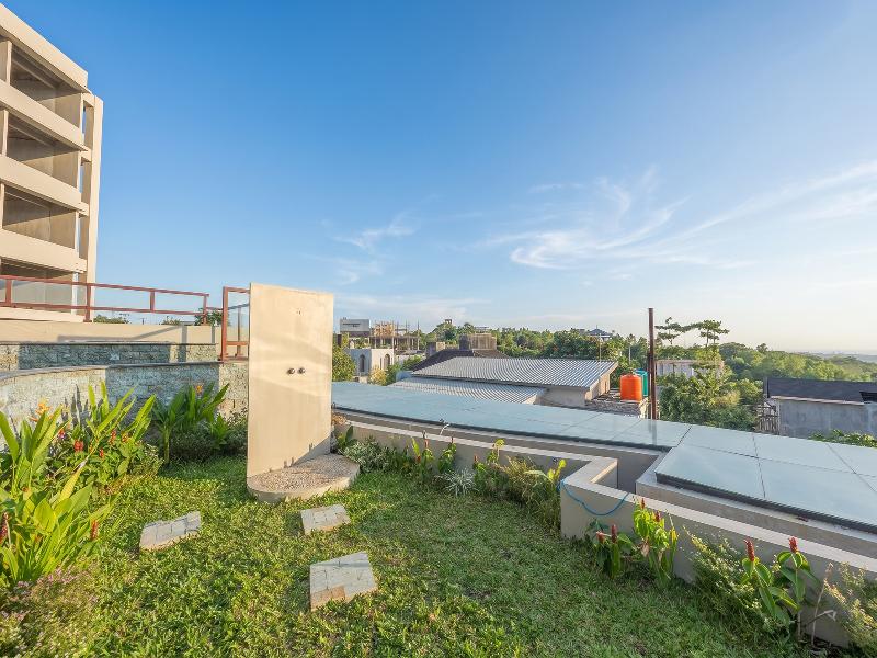 The Ocean Views Luxury Villas & Apartment by ZUZU image