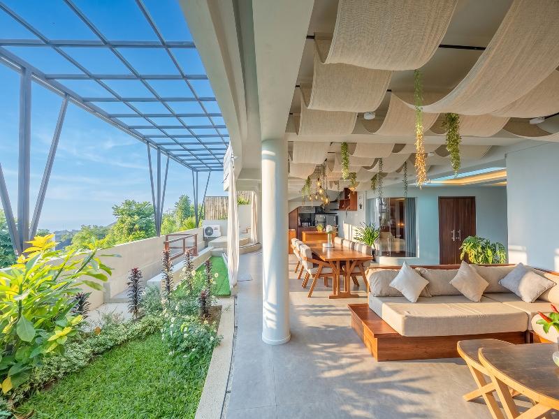 The Ocean Views Luxury Villas & Apartment by ZUZU image