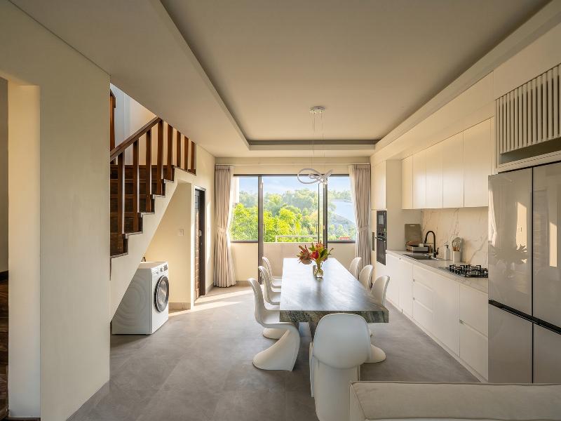 The Ocean Views Luxury Villas & Apartment by ZUZU image