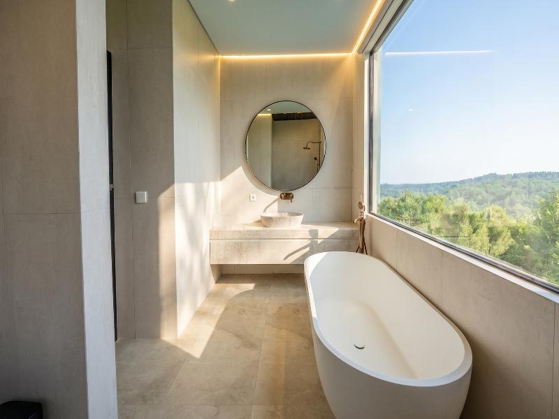 The Ocean Views Luxury Villas & Apartment by ZUZU image