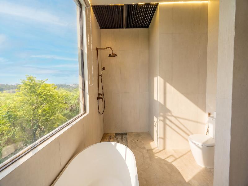 The Ocean Views Luxury Villas & Apartment by ZUZU image