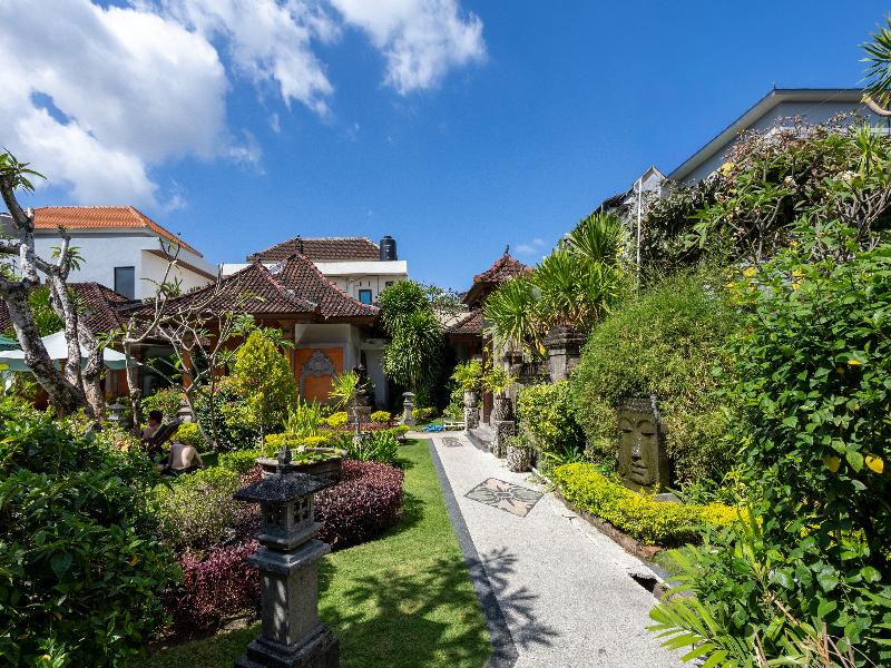 Hotel Sinar Bali Legian by ZUZU image