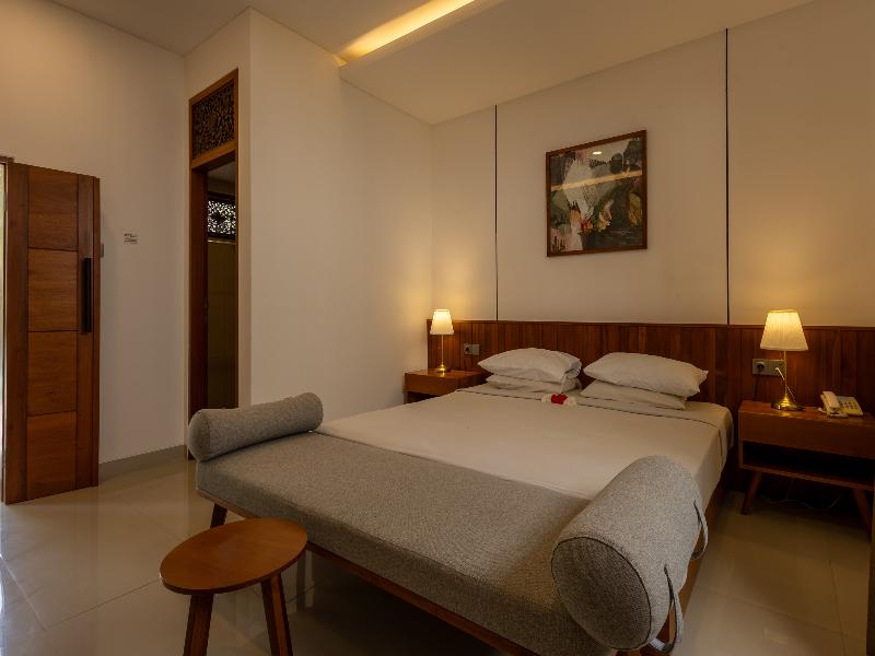Hotel Sinar Bali Legian by ZUZU image