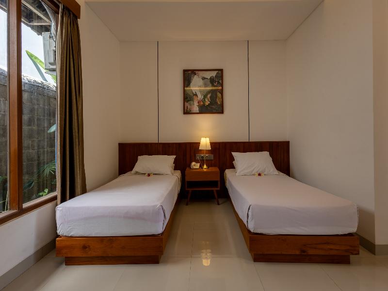 Hotel Sinar Bali Legian by ZUZU image