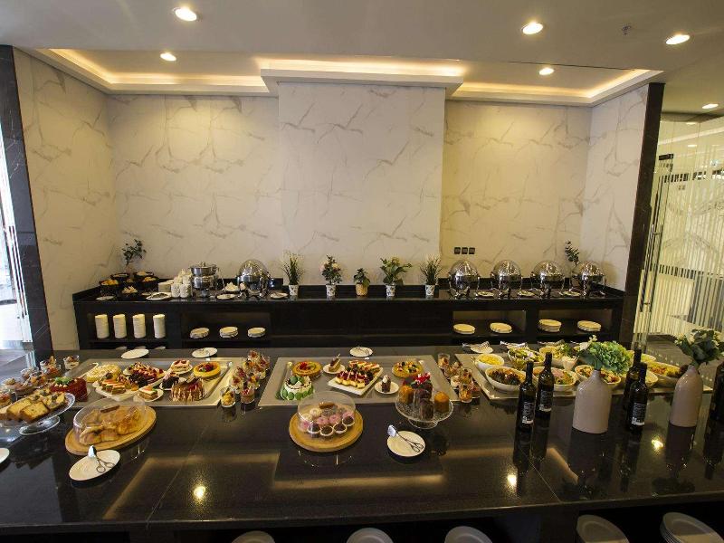 TIME Onyx Hotel Apartments image