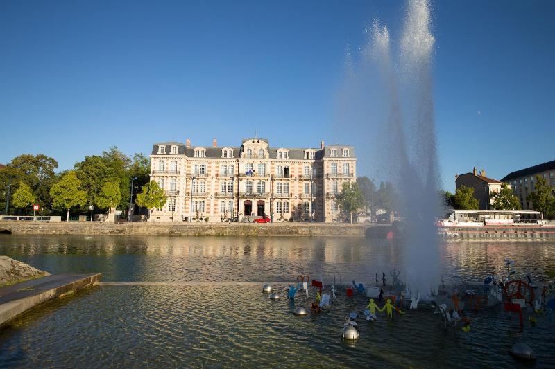 Les Jardins Du Mess image