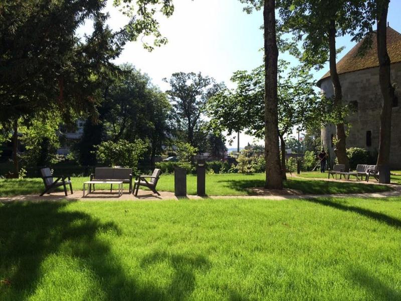 Les Jardins Du Mess image