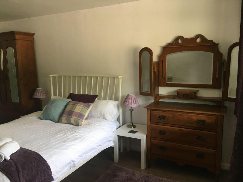 Pinewood Lodge image