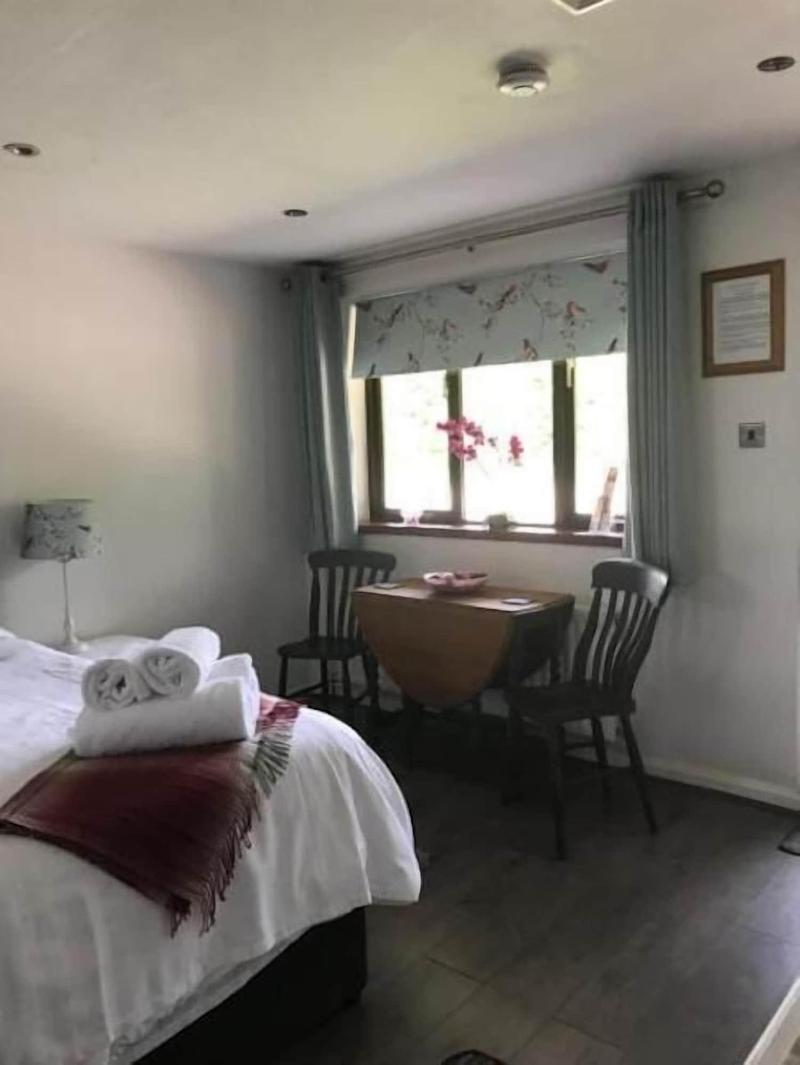 Pinewood Lodge image