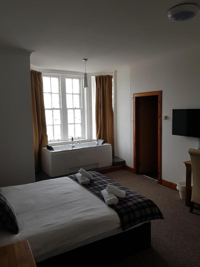 The Grey Gull Hotel image