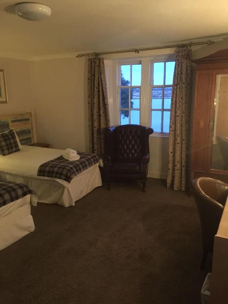 The Grey Gull Hotel image