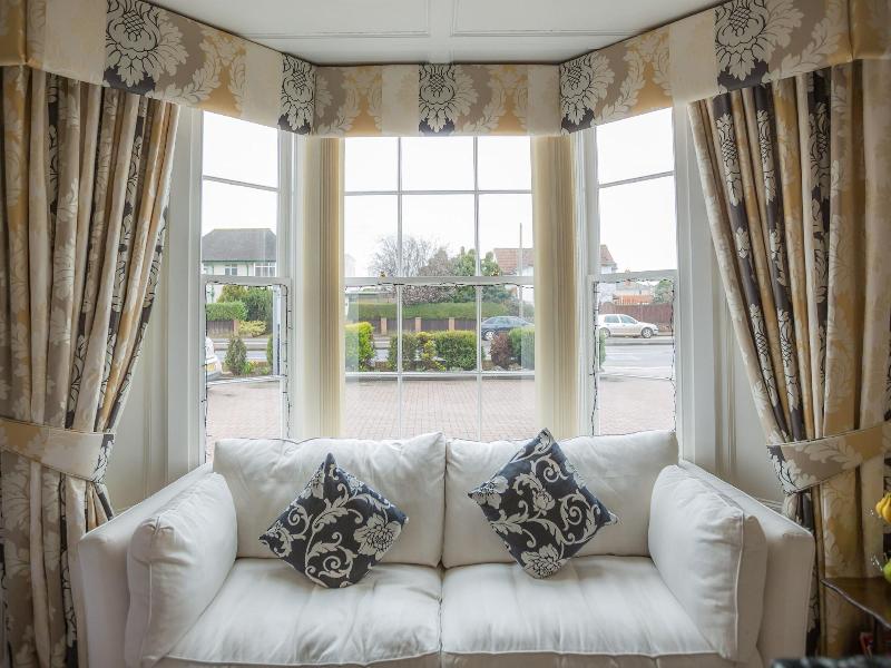 Beaufort Lodge image