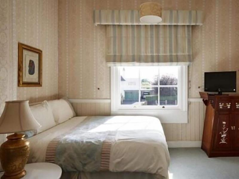 Beaufort Lodge image