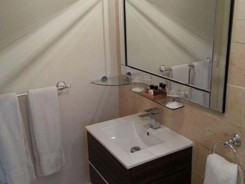 Beaufort Lodge image