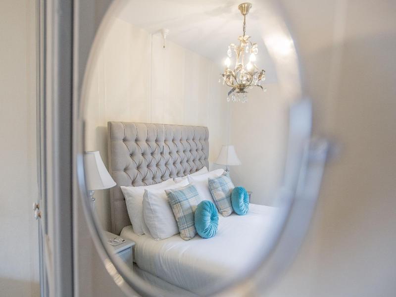 Beaufort Lodge image