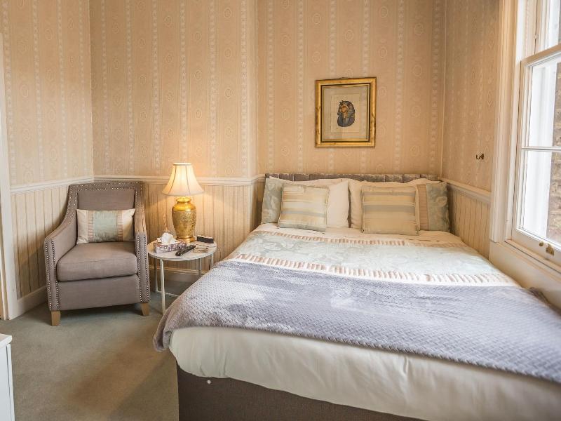 Beaufort Lodge image