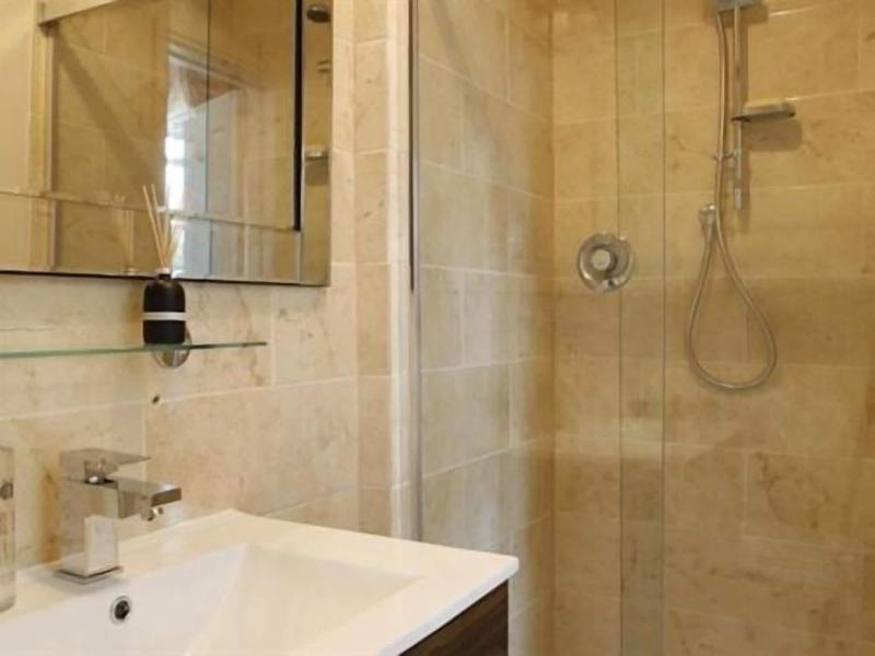 Beaufort Lodge image