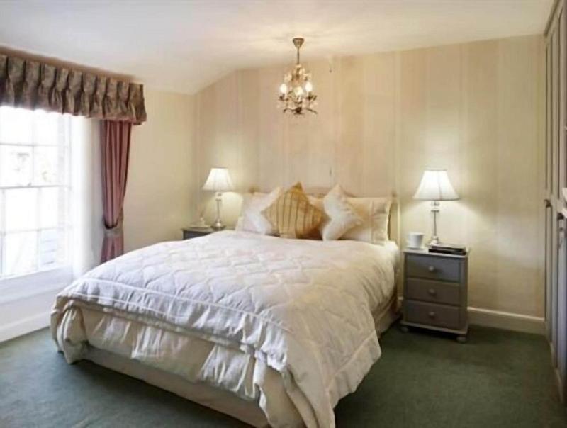 Beaufort Lodge image
