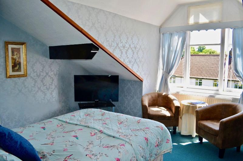 St George's Hotel image