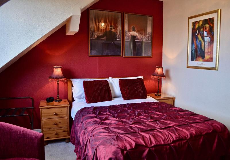 St George's Hotel image