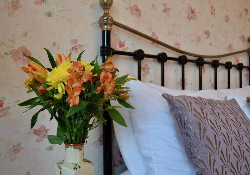 St George's Hotel image