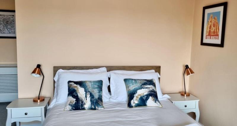 St George's Hotel image