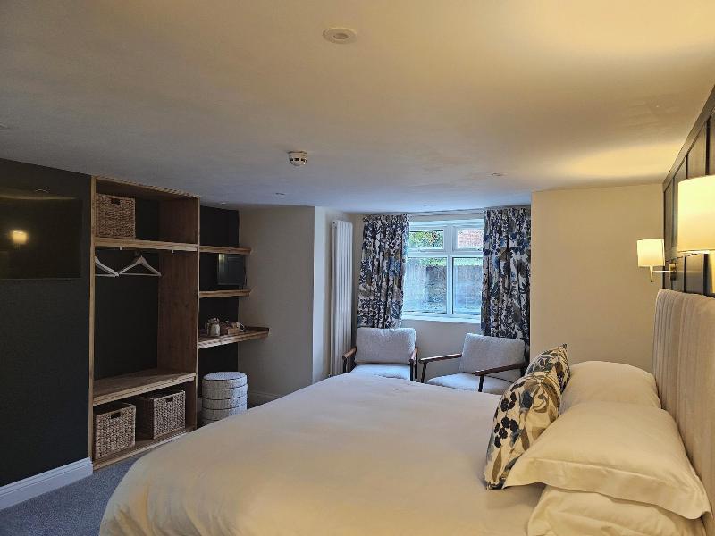St George's Hotel image