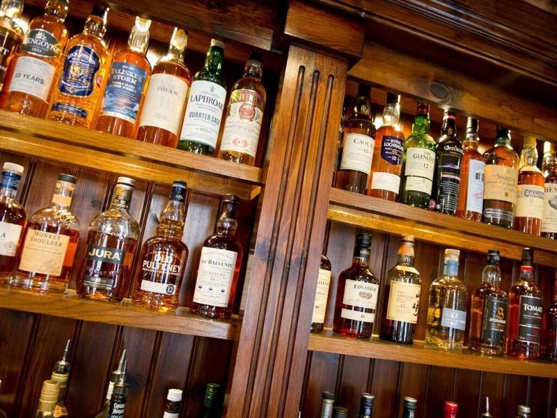 The Rose And Crown image