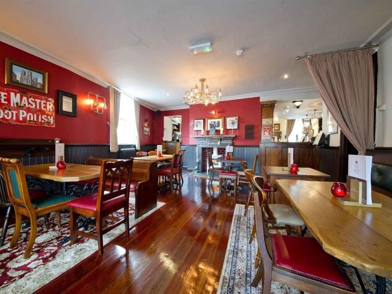 The Rose And Crown image