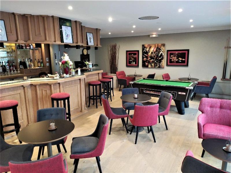 Hotel - Restaurant Crystal image