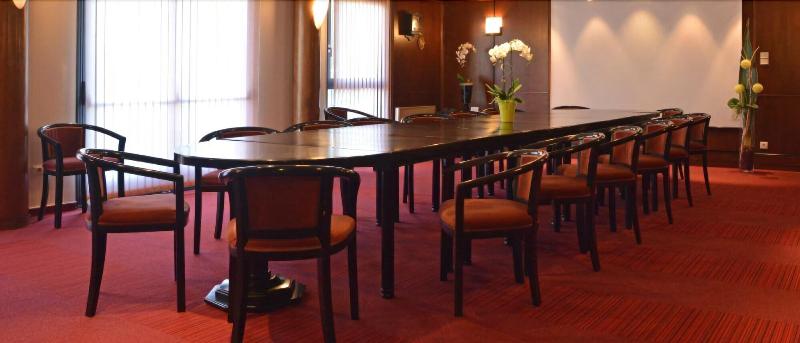 Hotel - Restaurant Crystal image