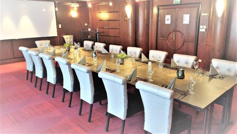 Hotel - Restaurant Crystal image