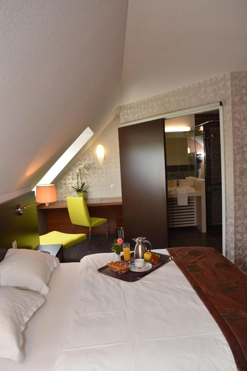 Hotel - Restaurant Crystal image