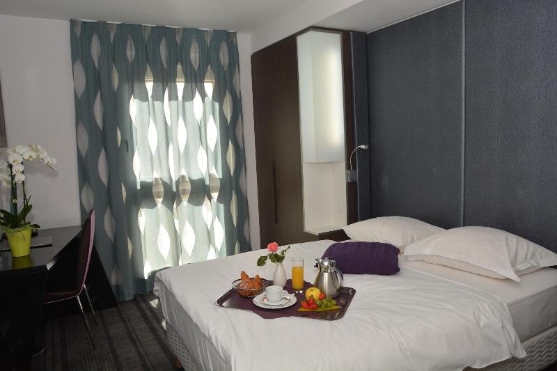 Hotel - Restaurant Crystal image