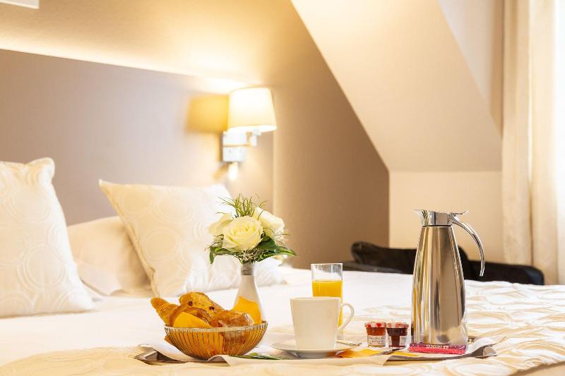 Hotel - Restaurant Crystal image